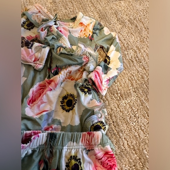 Posh Peanut Jolie Print Matching Set - Picture 3 of 4